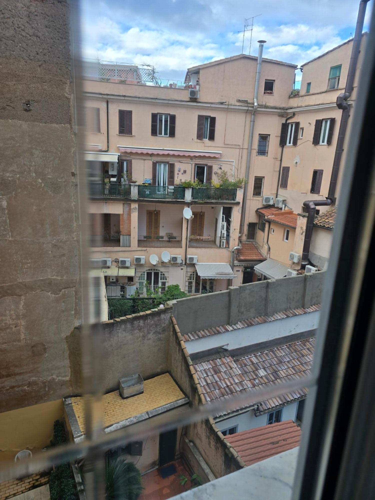 Appartamento Esquilino Di Yan 罗马 外观 照片